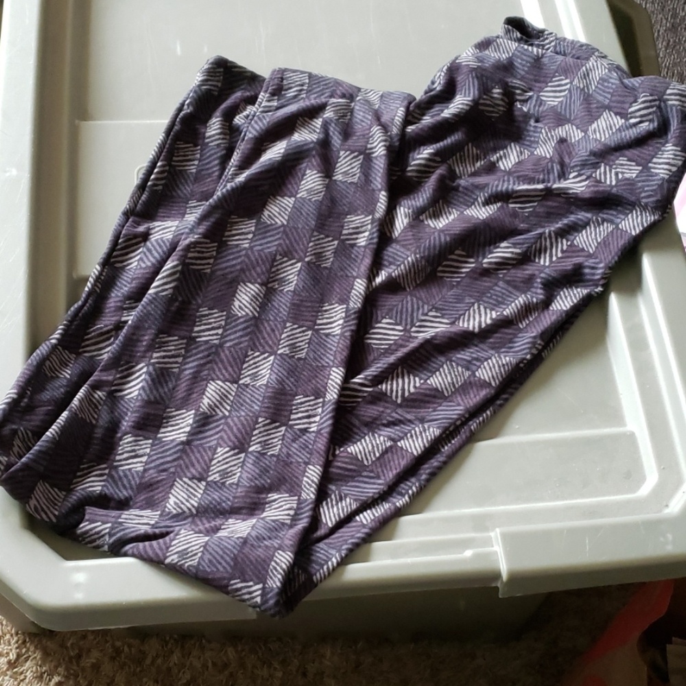 Lularoe leggings grey pattern tall and curvy 2x 3x